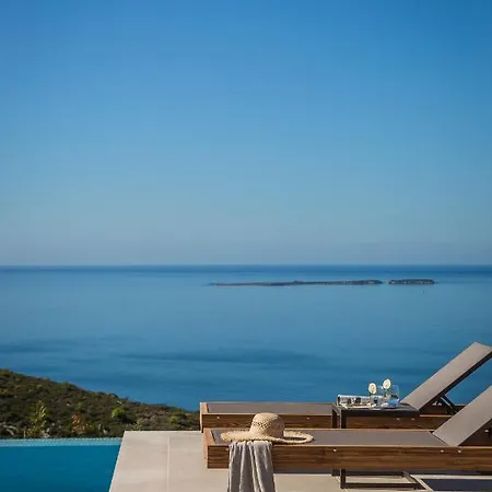 Echos Βίλα Αργοστόλι