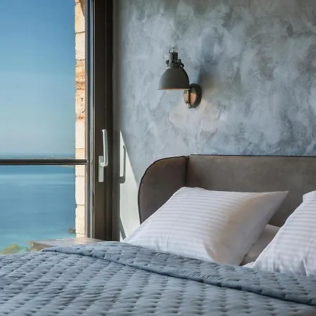 Echos Argostoli (Kefalonia)