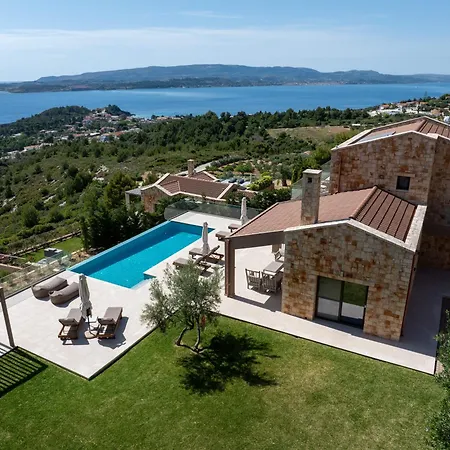 Echos * Argostoli (Kefalonia)